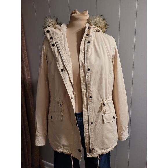Banana Republic Heritage Women's XS Beige Fur Collar Classy Coat - Picture 12 of 16